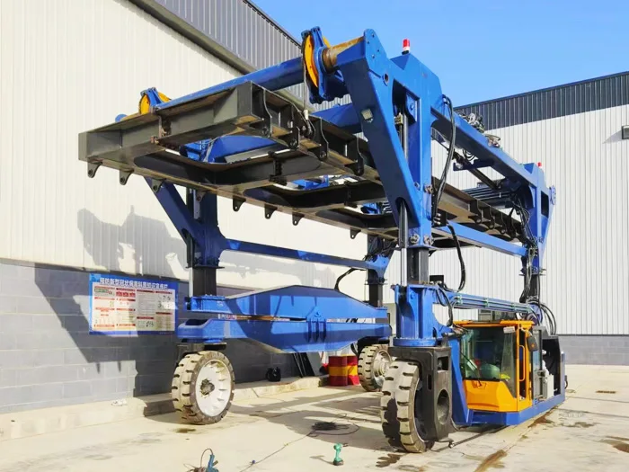 Ruiding straddle carriers shown on the original company website