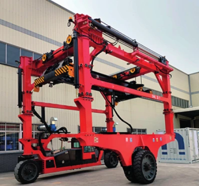 Ruiding equipment illustrating container spreader selection: automatic spreader, chain and lock arrangements